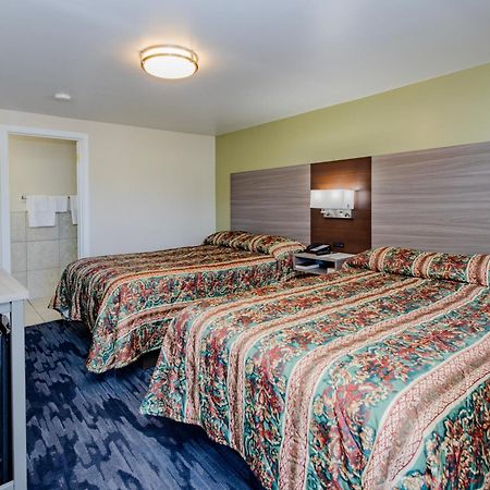 Budget Inn Columbus Lockbourne Exterior foto