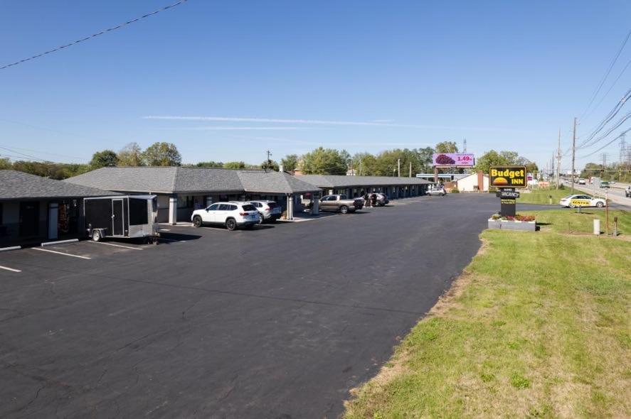 Budget Inn Columbus Lockbourne Exterior foto